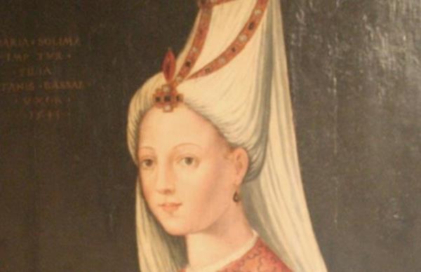 Mihrimah Sultan yaşamı boyunca devlet işlerinde çok söz sahibi oldu. Babasını Malta’ya sefer düzenlemeye ikna etmek için kendi parasıyla 400 gemi yaptıracağına söz verdiği bile söylenir.