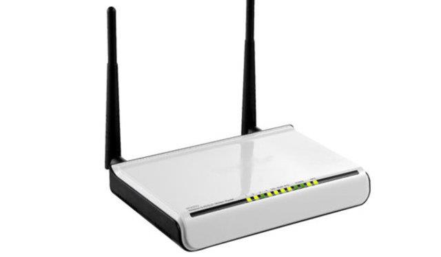 Wi-fi kullanırken yapılan 10 hata!  <br>  1 - MODEMİ DUVAR ARKASINA YERLEŞTİRMEK  <br>  Tüm kablosuz sinyaller, karşısına çıkan engeller nedeniyle zayıflar. Kablosuz modeminizin ve laptop ya da telefonunuzun alıp gönderdiği sinyaller bu kuraldan etkilenir.