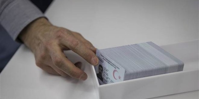 Yeni kimlik kartları dağıtımı bugün başlıyor! İşte yeni ücreti