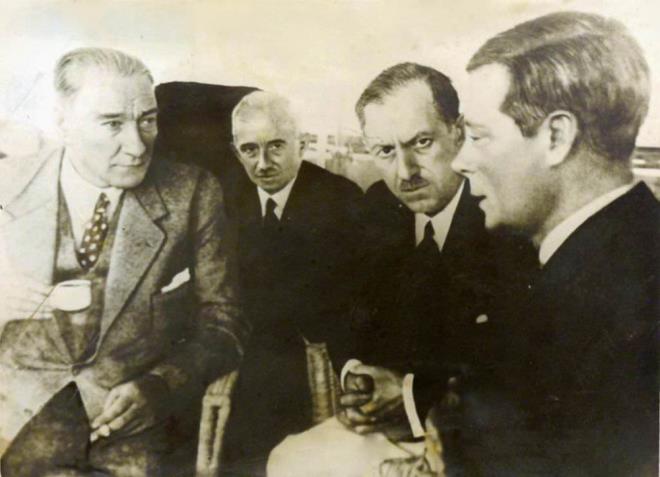 1936'dan bir kare... işte İngiliz Kralı