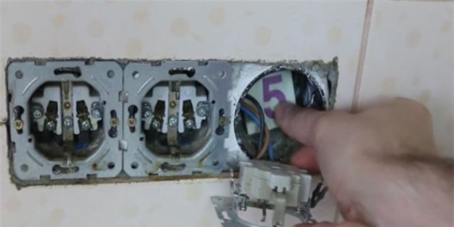 Evde para saklanacak yerler şeytanın aklına gelmez
