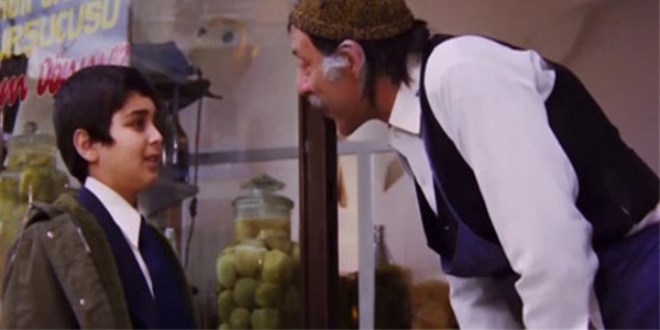 'Neşeli Günler' filmindeki Tuncay'a bir de şimdi bakın...