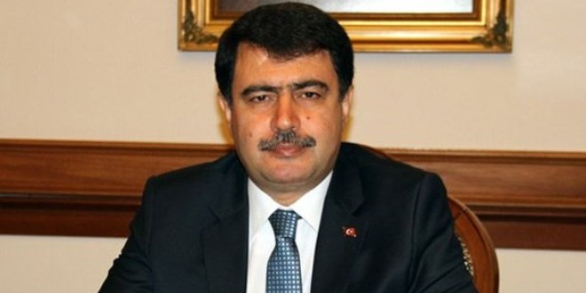 Kar tatili bekleyen öğrencilerden valiye esprili tweetler