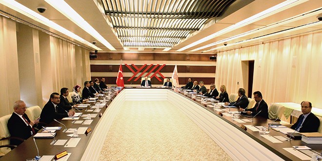 679 ile Üniversitelerden ihraç edilenler
