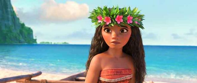 9- Moana <div class="description"><strong>Yönetmen:</strong> John Musker, Ron Clements<br /><strong>Oyuncular: </strong>Auli'i Cravalho, Dwayne Johnson, Alan Tudyk <br /><strong>Tür:</strong> Animasyon, Aile, Macera<br /><strong>IMDB Puanı:</strong> 7.7<br /><br />Moana Antik Polenezya'da yaşayan bir kabilenin şefinin cesur kızıdır. <br /><br />Güçlü ve korkusuz Moana doğanın içinde büyümüştür ve neşeli bir kızdır. <br /><br />Ancak yarı tanrı Maui tarafından yapılan korkunç bir lanet onun adasına dek ulaşır. <br /><br />Maui tanrıça Te Whiti'nin kalbini çalarak onu kızdırmıştır ve şimdi balıkçılar balık tutamaz olmuş, ekinler yetişmeden solar olmuştur. <br /><br />Ancak Moana bu duruma boyun eğmemeye kararlıdır. <br /><br />Güney Pasifik'ten yola çıkan genç kızın amacı laneti sonlandırmak için yarı tanrıyı bulmak ve ona çaldığı şeyi iade ettirmektir...<br /><br />Daha önce Prenses ve Kurbağa, Define Gezegeni ve Herkül filmlerini birlikte yöneten Disney'in gedikli isimleri John Husker ve Ron Clements, bu defa izleyiciyi şiirsel bir yolculuğa çıkarıyor.</div>