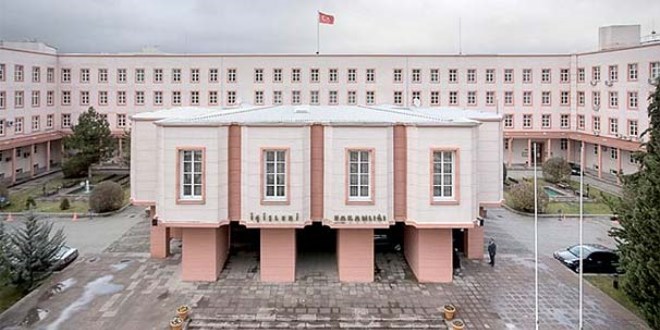 Emniyet ve Jandarma'dan ihraç edilenlerin isim isim listesi