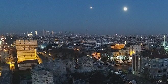 'Süper Ay' İstanbul semalarında