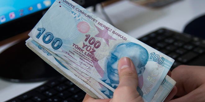 Yürürlüğe girdi: Artık onlara da vergi yok!