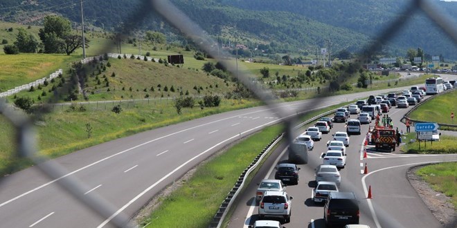 Otoyolda bayram trafiği