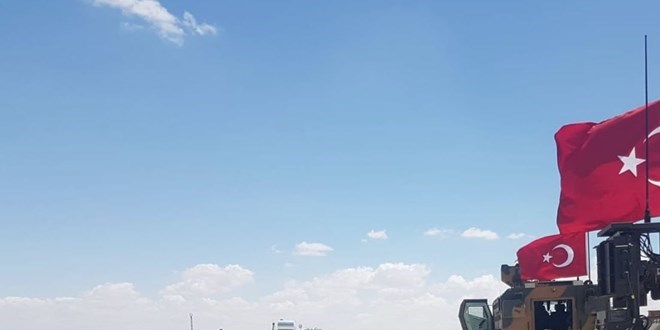 Türk askeri Menbiç'in dış mahallelerine girdi