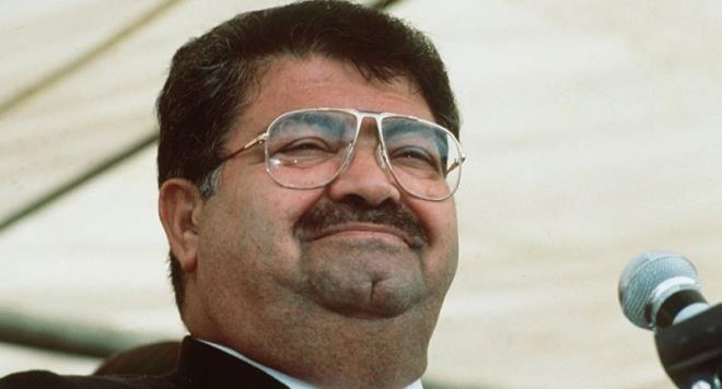 Yurt içindekilere yönelik ilk bedelli askerlik uygulaması, 1987 yılında Turgut Özal'ın başbakanlığı döneminde çıkarıldı.