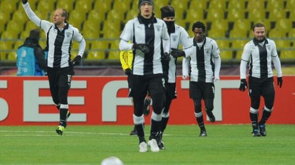 72) PAOK Thessaloniki (28.800)