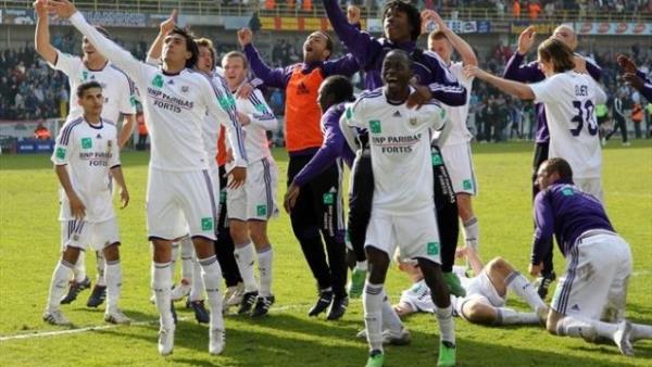 51) Anderlecht (44.880)