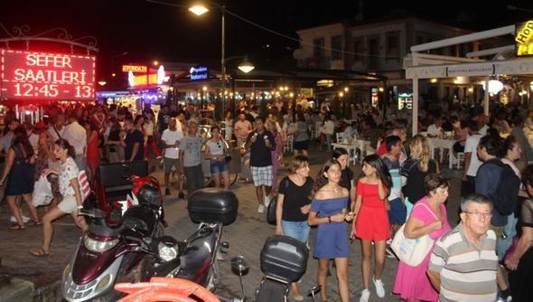 KONUT FİYATLARI EN YÜKSEK İLLER    Balıkesir’de ortalama konut metrekare satış fiyatı 2 bin 394 TL, geri dönüş süresi ise 25 yıl olarak belirlendi.