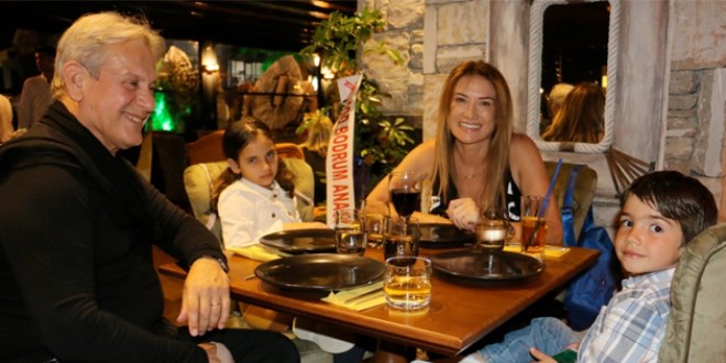 Neco'nun eşini dövdüğü ortaya çıktı