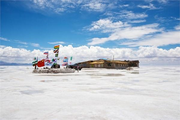 <p><b>Bolivya </b></p>    Salar de Uyuni