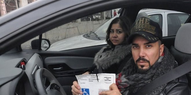 Engelli sivil gazi kadın, eşiyle kırmızı ışıkta dehşeti yaşadı