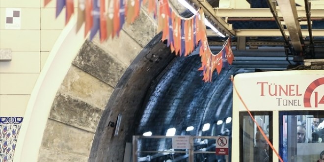 Tarihi Karaköy Tüneli 144 yaşında