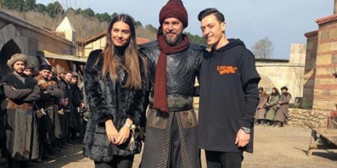 Mesut Özil Diriliş Ertuğrul'dan paylaştı! Sosyal medya sallandı