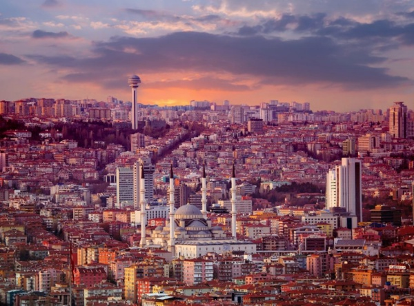 Ankara  Mansur Yavaş: %51  Mehmet Özhaseki: %40  Haydar Yılmaz: %1