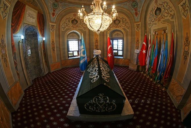 BİLECİK: 1926’ya kadar bu ilin adı ERTUĞRUL idi. (Burada bir parantez şart: Ağrı’nın ilk ismi Bayazıt; Bilecik’in ilk ismi Ertuğrul. Özkökümüzü hatırlattığı için Ertuğrul ismi kaldırılıyor!