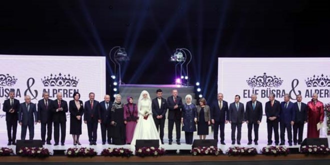 Erdoğan nikah şahidi oldu