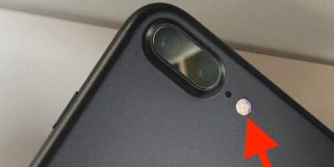 Telefonunuzun flaş ışığı yandığı anda meğer...