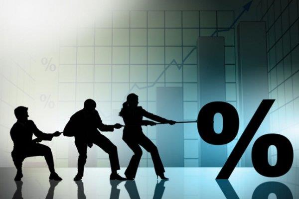 RESMİ GAZETE’DEKİ AÇIKLAMA ŞÖYLE:  <br>  MADDE 1 – 9/12/2006 tarihli ve 26371 sayılı Resmî Gazete’de yayımlanan Mevduat ve Kredi Faiz Oranları ve Katılma Hesapları Kâr ve Zarara Katılma Oranları ile Kredi İşlemlerinde Faiz Dışında Sağlanacak Diğer Menfaatler Hakkında Tebliğ (Sayı: 2006/1)’in 3 üncü maddesinin ikinci fıkrasının ilk cümlesi aşağıdaki şekilde değiştirilmiştir.    <br>“Değişken faiz oranı, Türk lirası mevduatta 3 ay ve daha uzun vadeli, yabancı para mevduatta 6 aydan uzun vadeli mevduatlar için uygulanabilir.”    <br>MADDE 2 – Bu Tebliğ 22/4/2019 tarihinden geçerli olmak üzere yayımı tarihinde yürürlüğe girer.  <br>  MADDE 3 – Bu Tebliğ hükümlerini Türkiye Cumhuriyet Merkez Bankası Başkanı yürütür.