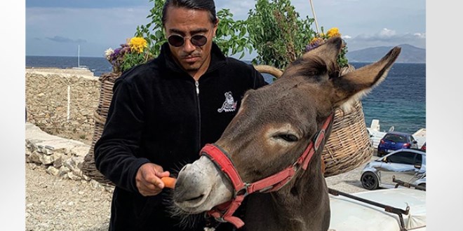 Nusret: 'Benden çok çalışıyorsun'