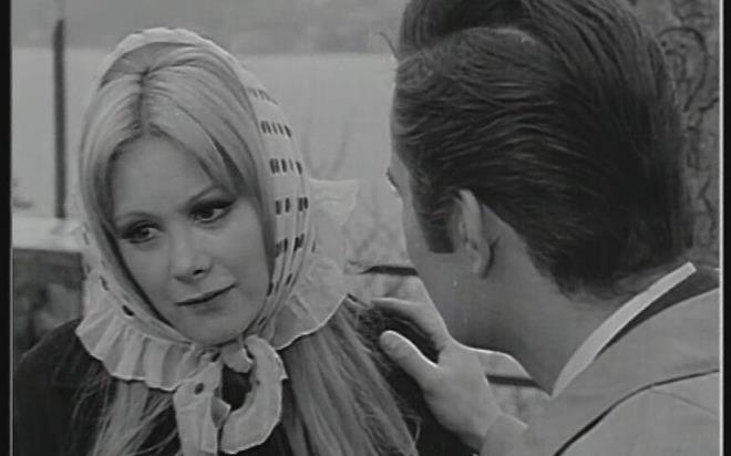 1. “Biz, ayrı dünyaların insanıyız.”