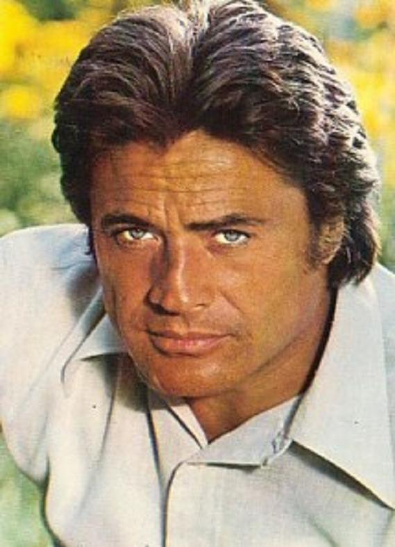 “Üstlendiğin vazife çok mühim Kemal. Bu görevi, layıkıyla yapacağından eminim.”