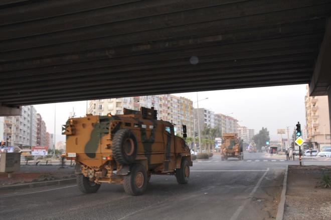 İngiliz haber ajansı Reuters: Türkiye'nin Suriye operasyonu hava operasyonuyla başladı.
