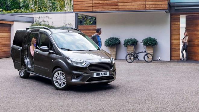 FORD TOURNEO Courier Trend 1.5 dizel