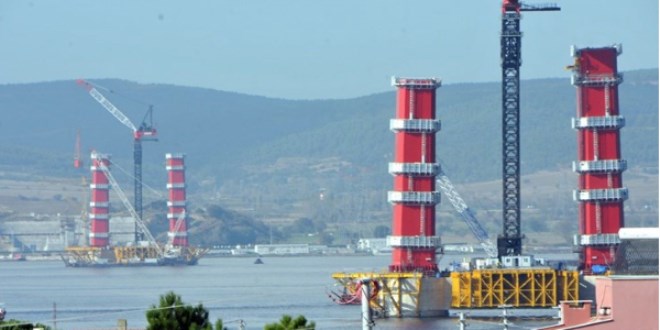 1915 Çanakkale Köprüsü yükseliyor