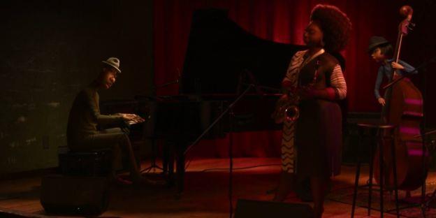 Soul: Soul, Disney ve Pixar'ın ortak yapımı bir animasyon film. Jamie Foxx'un seslendirdiği Joe Gardner, bir caz grubunda piyano çalarken bir gün kanalizasyona düşer ve kendini başka bir dünyada bulur. Gardner'ın hayatına geri dönme arayışında ona yardımcı olan karakteri ise Tina Fey seslendiriyor. Filmin vizyona giriş tarihi 19 Haziran 2020.