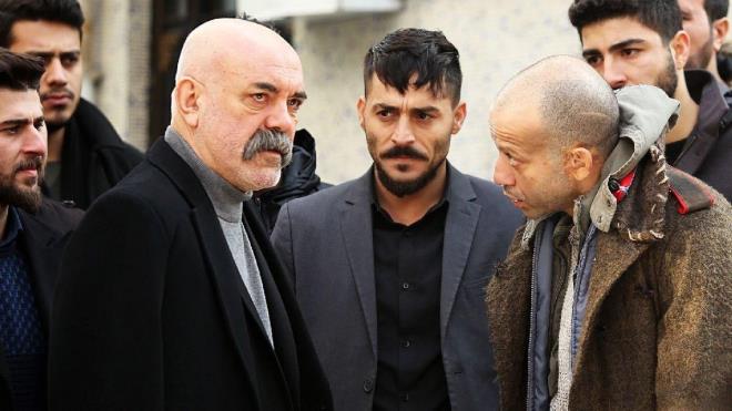 Kötü adam karakterlerine hayat veren ve çokça sevilen oyuncu Nejat İşler'in dizideki isminin Çağatay olacağı öğrenildi.