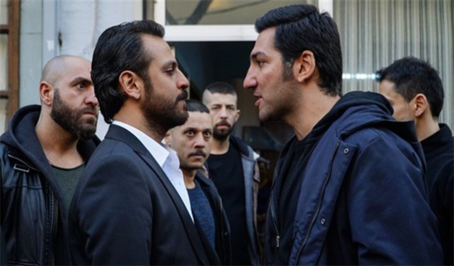 Dizi, Behzat .Ç'nin kötü karakteri Ercüment Çözer'in gizemli hikayesini ekranlara taşıyacak.