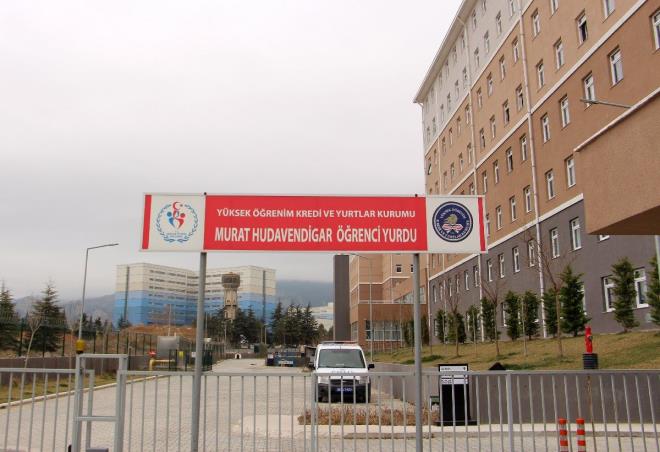 Isparta - Murat Hüdavendigar Erkek Öğrenci <br>  Umreden dönen 180 kişiden oluşan kafile, yeni tip koronavirüs (Kovid-19) tedbirleri kapsamında gözlem altında tutulacakları Isparta'daki Murat Hüdavendigar Erkek Öğrenci yurduna yerleştirildi.