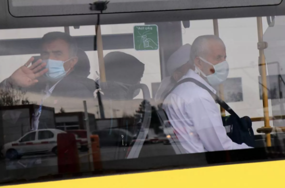 Konya- Tahir Büyükkörükçü, Kutalmışoğlu Öğrenci yurdu<br>    Umre amacıyla Suudi Arabistan'da bulunan vatandaşların Türkiye'ye dönmelerinin ardından 14 günlük karantine sürelerini geçirecekleri Konya'daki yer belli oldu.