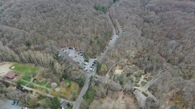 Havanın güzel  olmasını fırsat bilen İstanbullular Belgrad Ormanı'na akın etti.