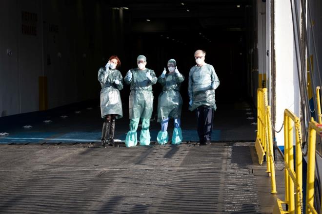 YANLIŞ: Sosyal medyada 'gizli' adı altında yayılan belgede yer alan yeni tedbir kararları alındı.  <br>  DOĞRU: Sosyal medyada 'gizli' başlığı ile yayılan tedbir kararları doğru değildir, gündemde olan ve olacak tedbir kararları ilgili idari birimler tarafından resmi yazılar ile tüm topluma gizli olmadan duyurulmaktadır.