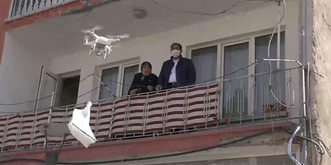 65 yaş üstü kişilere drone ile maske