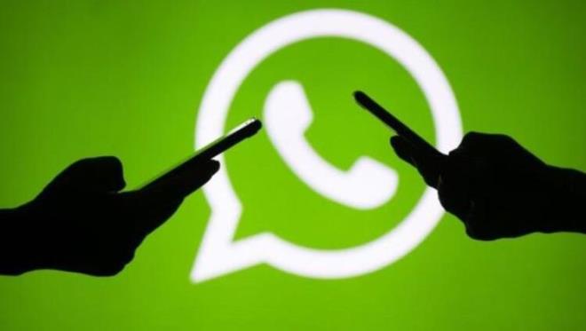 Almanya Federal Veri Koruma Komiseri Ulrich Kelber’in tüm devlet kurumlarına bir mektup yollayarak federal yetkilileri WhatsApp kullanmama konusunda uyardığı belirtildi.