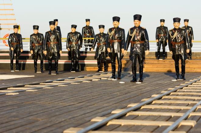 Günümüzde, Atatürk'ün ilk adımı attığı nokta, artık dolgu sahası. Samsun Büyükşehir Belediyesi tarafından önceki yıllarda dolgu sahasına "Kurtuluş Yolu" yapılarak, Tütün İskelesi yeniden inşa edildi. Tütün İskelesi'nde ilk adımı temsilen Atatürk ve silah arkadaşlarının ve onları karşılayanların bal mumu heykelleri yer alıyor.