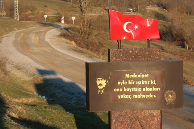 Mustafa Kemal Paşa'nın Havza ilçesinde 25 Mayıs-13 Haziran 1919 tarihlerinde karargah olarak kullandığı ve Milli Mücadele'nin ilk karargahı sayılan ev ise günümüzde "Havza Atatürk Evi" olarak tarihin izlerini yansıtıyor.