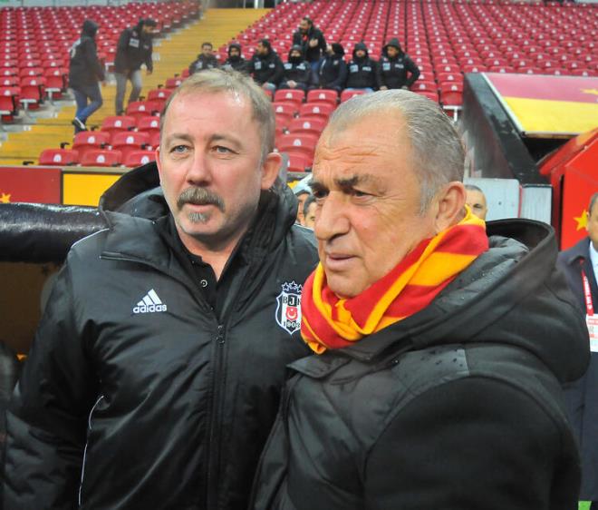 'ÇOK DUYGULANDIM'<br>  Fatih hoca, Beşiktaş maçından sonra demişti. Neden bunu yapıyoruz demişti. İlk yakalananlardan biri de kendisi oldu. Ben çok duygulandım.
