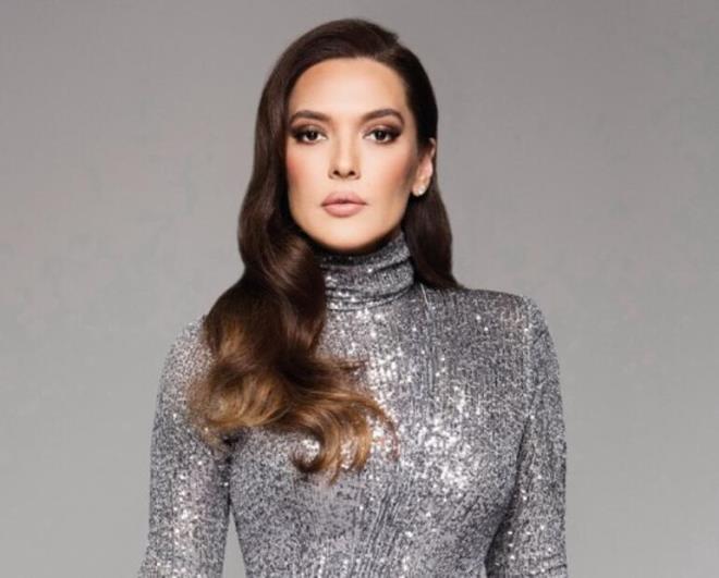 Demet Akalın, “İlk ay çok kötüydüm. Ölmeyi düşündüm. Ölüm korkusu sardı. Ama arkamda Hira’yı bırakırım diye çok şeyler düşündüm. Aptal aptal şeyler düşündüm.