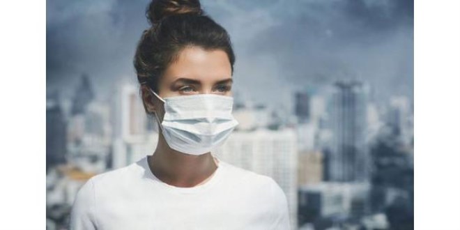 Maske takmak koronavirüs riskini yüzde 65 azaltıyor