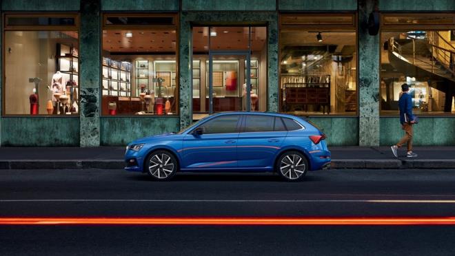 Büyük kardeşi Octavia kadar geniş bir alan sunan Scala, 467 litre bagaj hacmine sahip. Arka koltuklar katlandığında ise hacim 1410 litreye kadar yükseliyor.