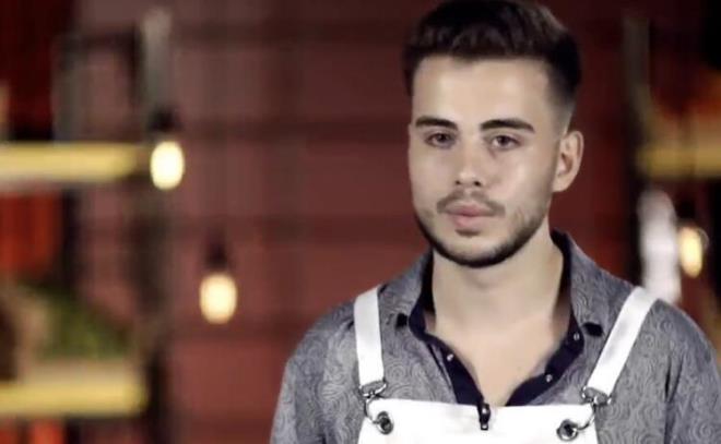 Yarışmanın ilk gününden bu yana Furkan ile yıldızı bir türlü barışmayan Mehmet Şef, genç aşçı adayının kendisine verdiği cevap ile çılgına döndü.
